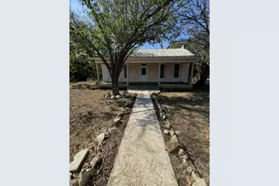 302 S Burleson Street, Kyle, TX 78640 - Photo 1