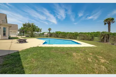 194 Gabriel Meadows Drive, Hutto, TX 78634 - Photo 33