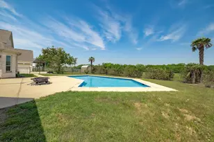 194 Gabriel Meadows Dr, Hutto, TX 78634 - Photo 33