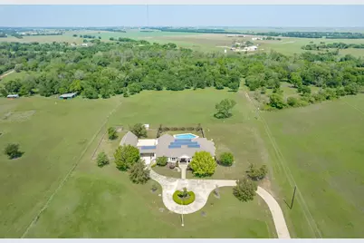 194 Gabriel Meadows Drive, Hutto, TX 78634 - Photo 5