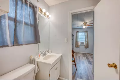 204 W Lakeshore Drive, Sunrise Beach Village, TX 78643 - Photo 15