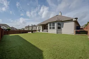 2100 Highland Ridge Rd, Georgetown, TX 78628 - Photo 29