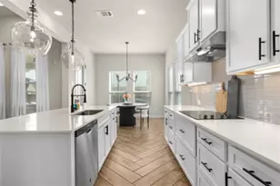 2100 Highland Ridge Rd, Georgetown, TX 78628 - Photo 11