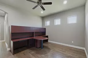 120 W Vienna Dr, Hutto, TX 78634 - Photo 21