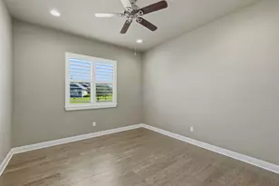 120 W Vienna Dr, Hutto, TX 78634 - Photo 17