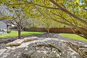 5408 Montview St, Austin, TX 78756 - Photo 39