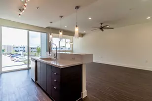 604 N Bluff Dr, Austin, TX 78745 - Photo 5