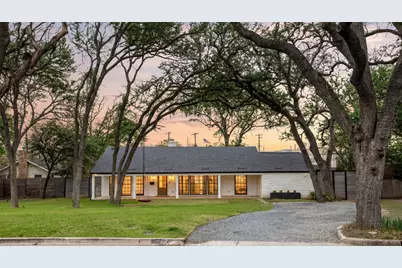 4002 Bradwood Road, Austin, TX 78722 - Photo 1