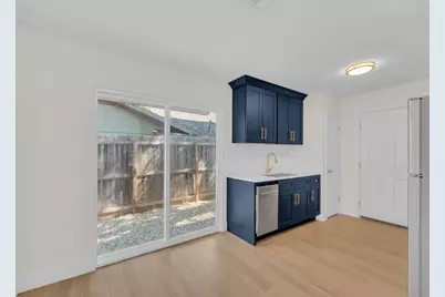 1008 Wilks Avenue, Austin, TX 78752 - Photo 23