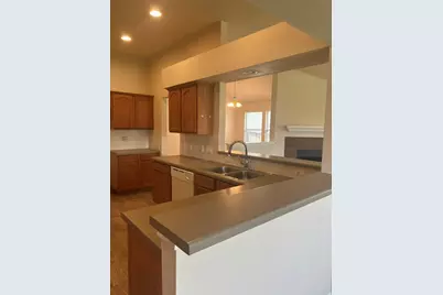 108 Pond Way, Hutto, TX 78634 - Photo 3