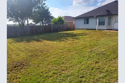 108 Pond Way, Hutto, TX 78634 - Photo 27