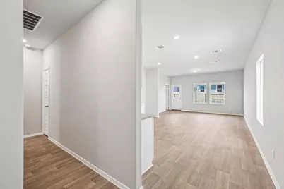 358 Golden Paint Trail, Liberty Hill, TX 78642 - Photo 5