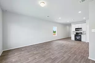 358 Golden Paint Trl, Liberty Hill, TX 78642 - Photo 11