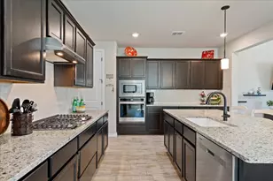 220 Bolivar Wy, San Marcos, TX 78666 - Photo 9