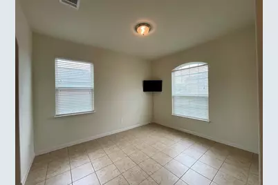 408 Farmer Lane, Jarrell, TX 76537 - Photo 7