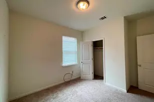 408 Farmer Ln, Jarrell, TX 76537 - Photo 27
