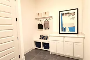 201 Shadow Dr, Liberty Hill, TX 78642 - Photo 17