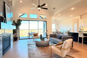 201 Shadow Dr, Liberty Hill, TX 78642 - Photo 3