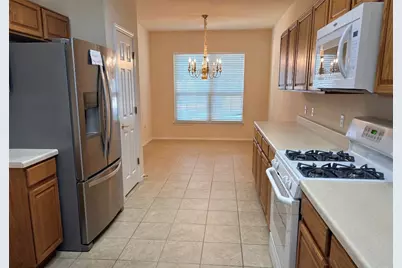 318 Crockett Loop, Georgetown, TX 78633 - Photo 7