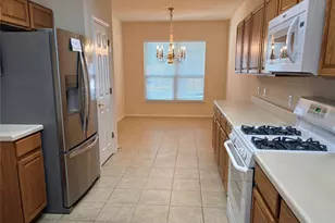 318 Crockett Loop, Georgetown, TX 78633 - Photo 7