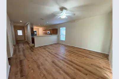 318 Crockett Loop, Georgetown, TX 78633 - Photo 5