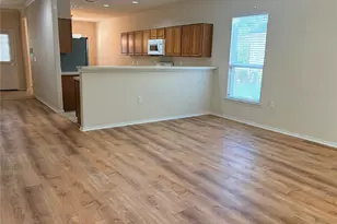 318 Crockett Loop, Georgetown, TX 78633 - Photo 3