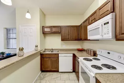 420 N Pleasant Valley Road #204, Austin, TX 78702 - Photo 9