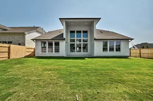 256 Star Rush Trl, Georgetown, TX 78633 - Photo 17