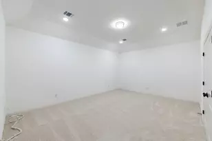 17625 Chamoix Dr, Austin, TX 78738 - Photo 13