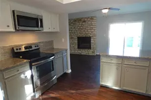 6107 La Mesa St, Lago Vista, TX 78645 - Photo 3