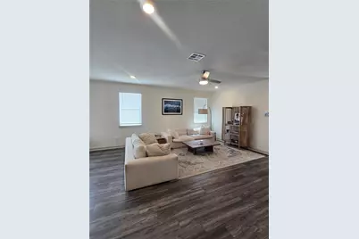 7517 Smallwood Drive, Austin, TX 78724 - Photo 3