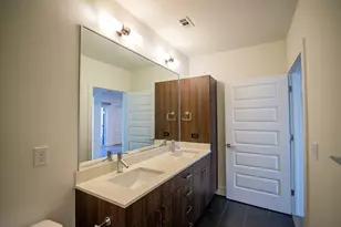 2213 Poquito St, Austin, TX 78722 - Photo 13