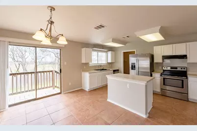 20309 Dark Tree Cove, Round Rock, TX 78664 - Photo 7