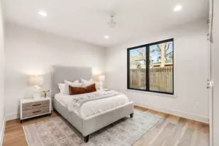 3008 W 50th St, Austin, TX 78731 - Photo 15