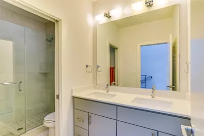 2002 E 7th Street #224, Austin, TX 78702 - Photo 9