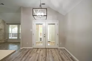 100 Linsey Cove, Burnet, TX 78611 - Photo 7