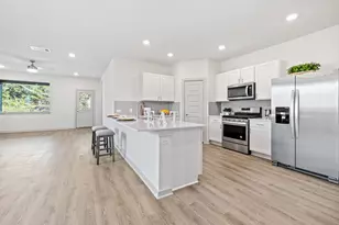 212 Florenz Ln, Georgetown, TX 78628 - Photo 9