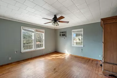 701 N Washington Street, La Grange, TX 78945 - Photo 17