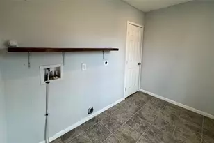 1402 Mardell St, San Antonio, TX 78201 - Photo 15