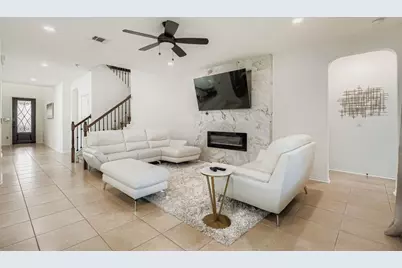 7020 Ondantra Bend, Austin, TX 78744 - Photo 5