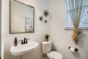 7020 Ondantra Bnd, Austin, TX 78744 - Photo 17