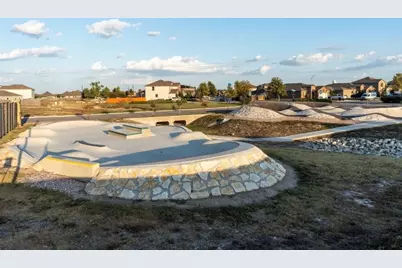 137 Hatari Trail, Jarrell, TX 76537 - Photo 35