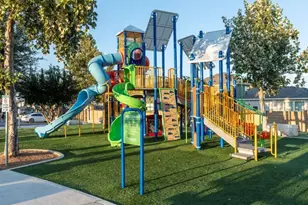 137 Hatari Trl, Jarrell, TX 76537 - Photo 33