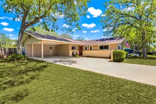 125 Glendale St, Luling, TX 78648 - Photo 3