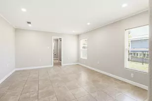 125 Glendale St, Luling, TX 78648 - Photo 7