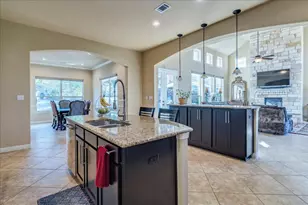 307 Duffy Ln, Austin, TX 78738 - Photo 9