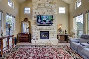 307 Duffy Ln, Austin, TX 78738 - Photo 5