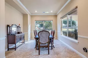 307 Duffy Ln, Austin, TX 78738 - Photo 11