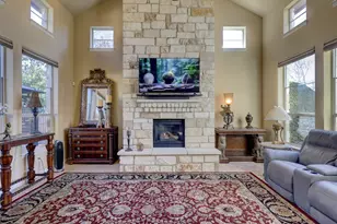 307 Duffy Ln, Austin, TX 78738 - Photo 5