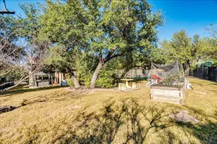 307 Duffy Ln, Austin, TX 78738 - Photo 33